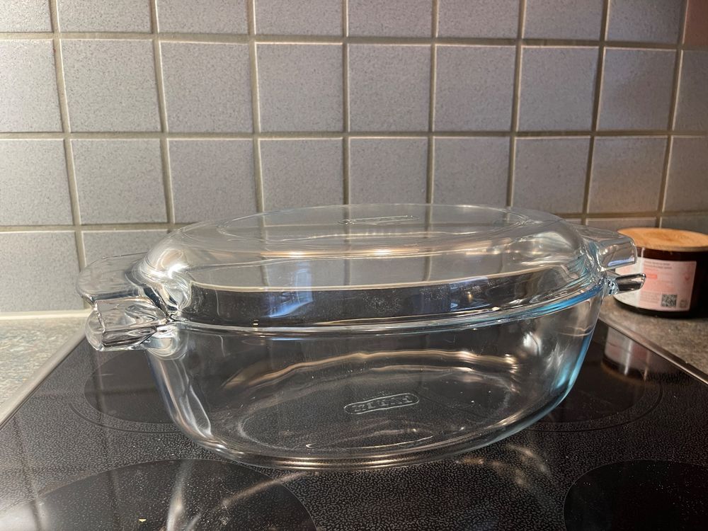 PYREX oval 4,5 Liter mit Deckel (Gebraucht) in Zürich für CHF 11 – nur ...
