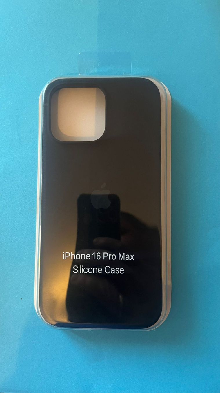 Cover & Protezioni schermo: Coque iPhone 16 Pro Max \ iPhone 16 Pro Max Hülle – Nuovo e nell'imballaggio originale da Eysins venduto da pro_7lnq