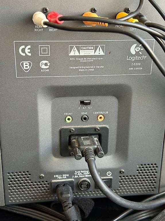 Casse acustiche: Haut-parleurs Logitech Z5300 5.1 – Usato da Ulmiz venduto da CrisCom 2