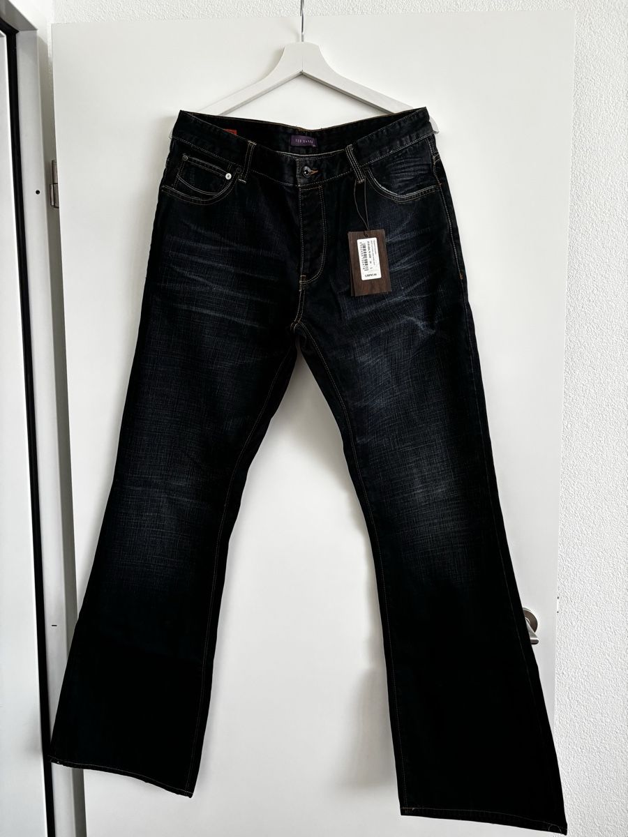 Jeans: Ted Baker Jeans – Nuovo e nell'imballaggio originale da Basel venduto da sop_h98w