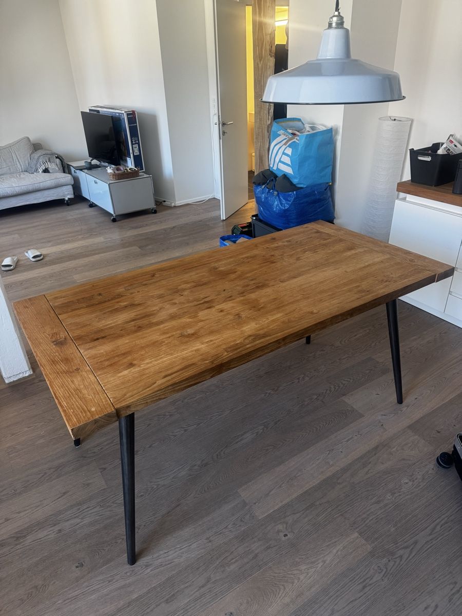 Tables: Dining Table (Oak) – D'occasion à Zürich par vpfiffner 1