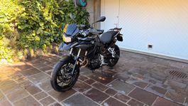 BMW F 800 GS | 11’500 km | Neue Michelin-Pneu und Zubehör