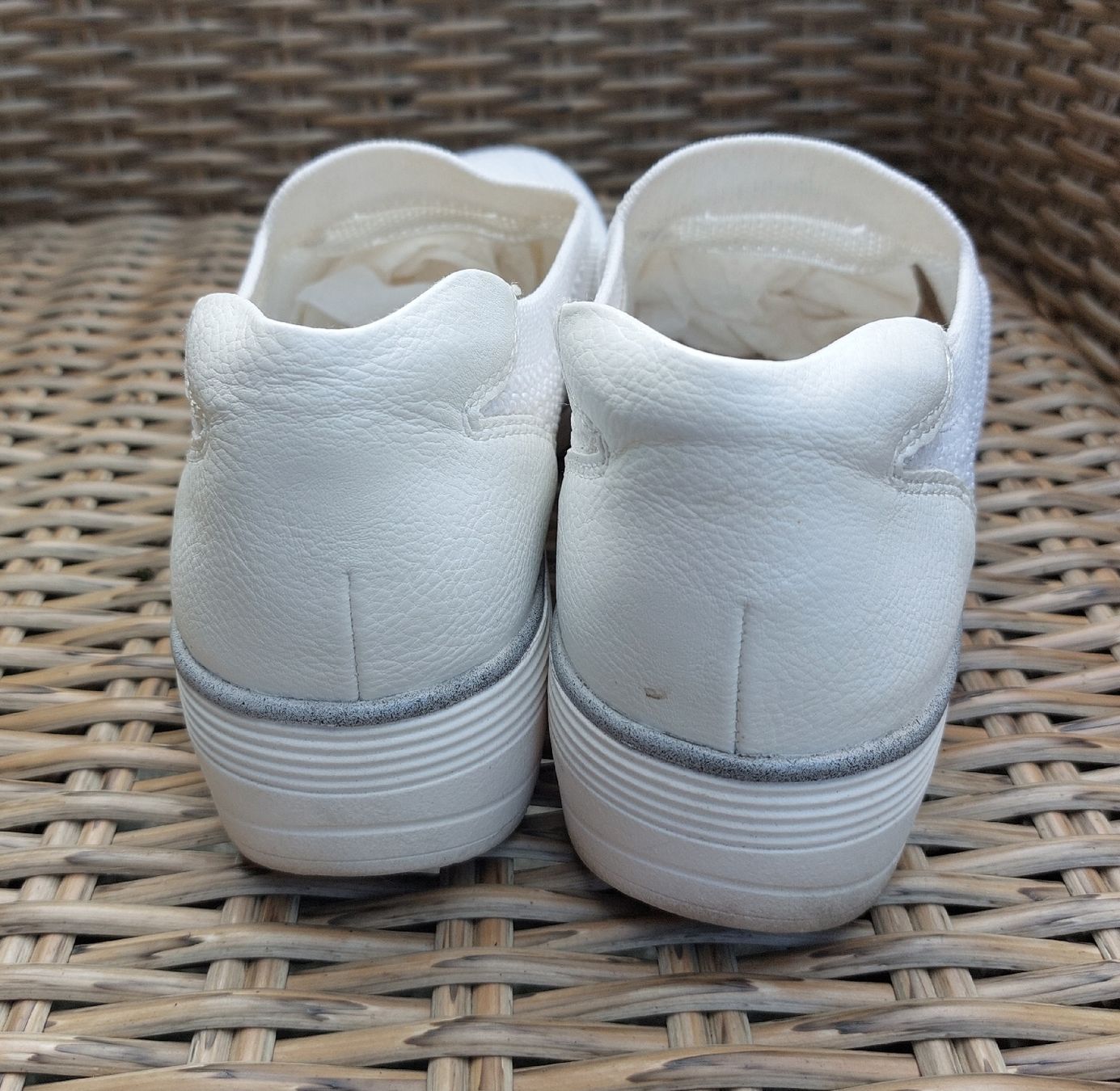 Scarpe da donna: White Sneaker von Easy Street Gr.4,5 -37 – Usato da Balsthal venduto da Trendline55 3
