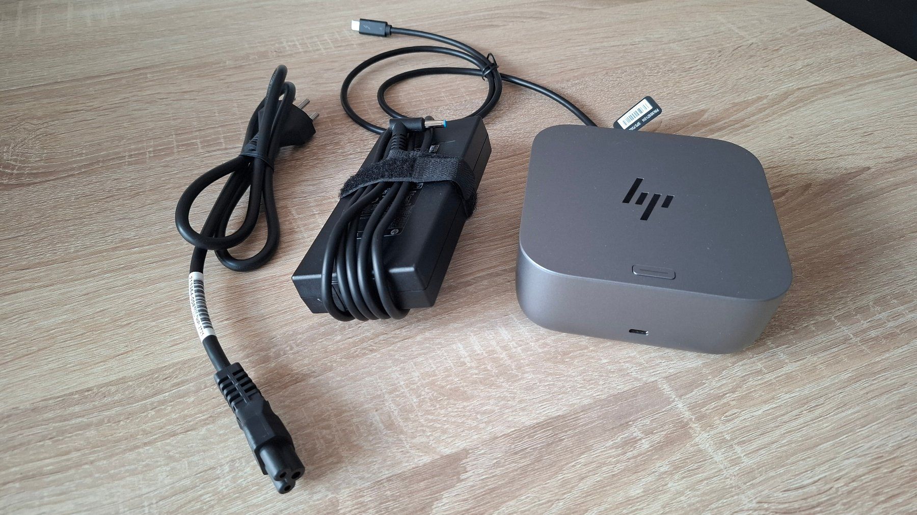 Hewlett Packard Docking station: HP Thunderbolt 4 100W G6 Dock – D'occasion à Lützelflüh-Goldb par Noir7.pk