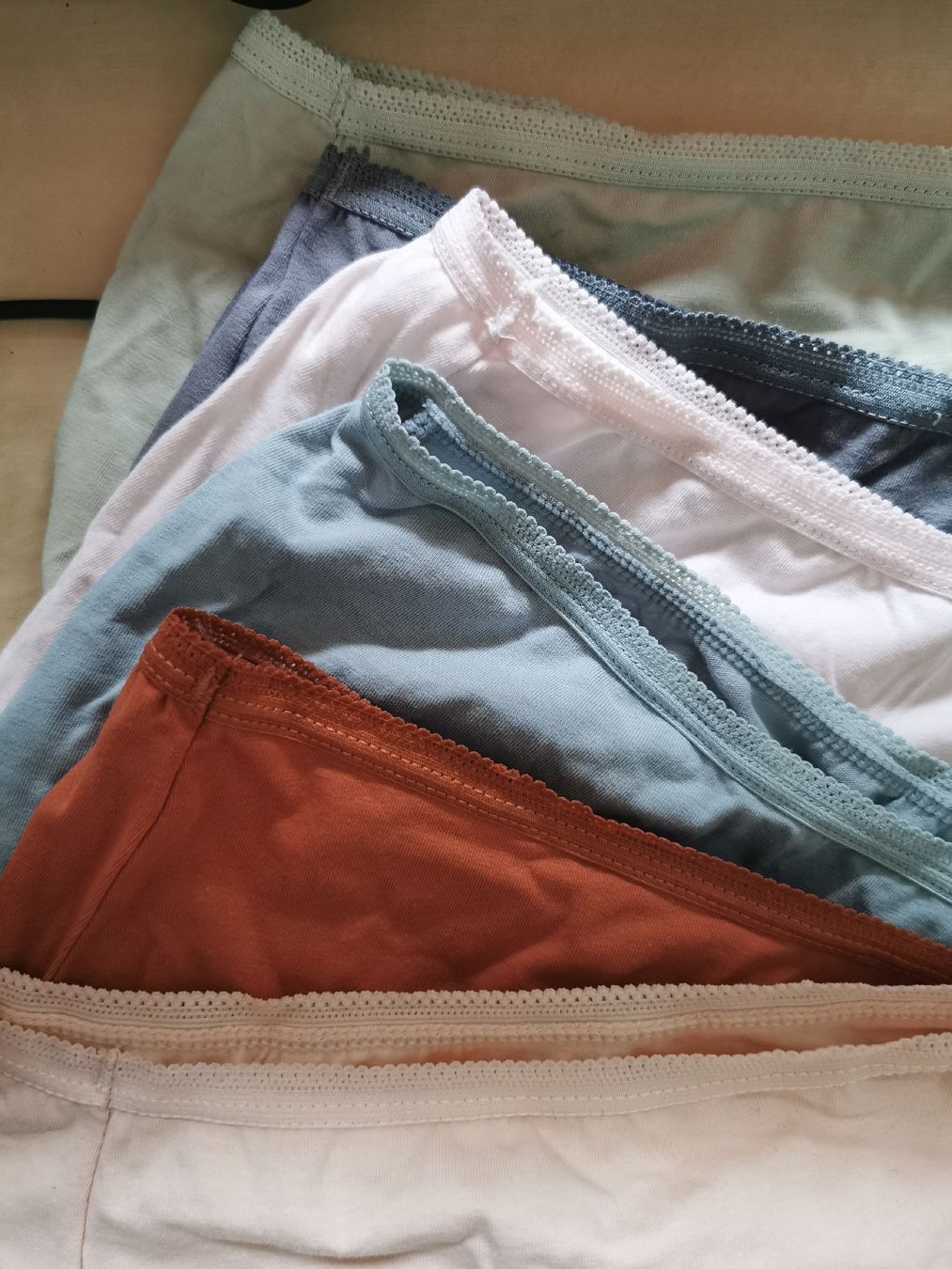 Altra biancheria intima: Lot de culottes de grossesse – Nuovo (secondo la descrizione) da Genève venduto da Loloana 1