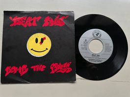 BOMB THE BASS Kult Top Single Beat dis Electronic Kult Top