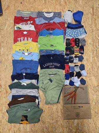 Paket Nr28 Grössen 110-116 Junge