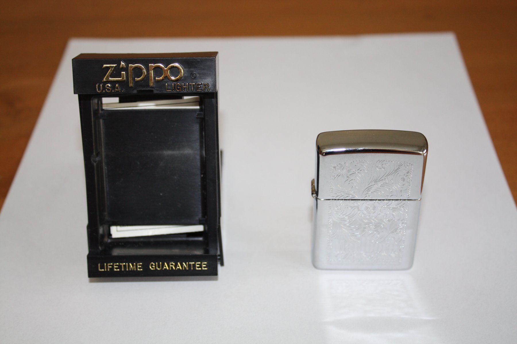 Zippo Briquets: Zippo Feuerzeug Marlboro – Neuf (Voir description) à Gattikon par astra24 1