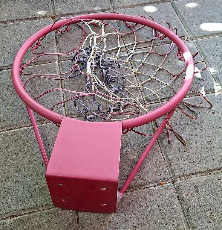 Canestri da basket: Basketball Korb inkl. Netz – Usato da Bäriswil BE venduto da Eddy77 1