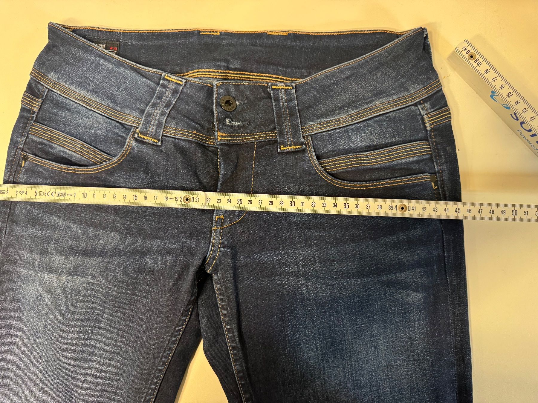 Pepe Jeans Jeans: Pepe Jeans Venus Gr. 30/32 – Nuovo (secondo la descrizione) da Zäziwil venduto da blackpearl 2