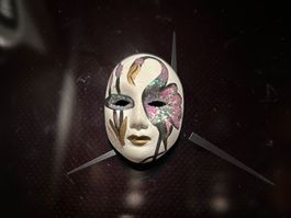 Broche masque de Venise