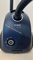 Bosch Serie 2 Staubsauger  Blau  sehr guter Zustand