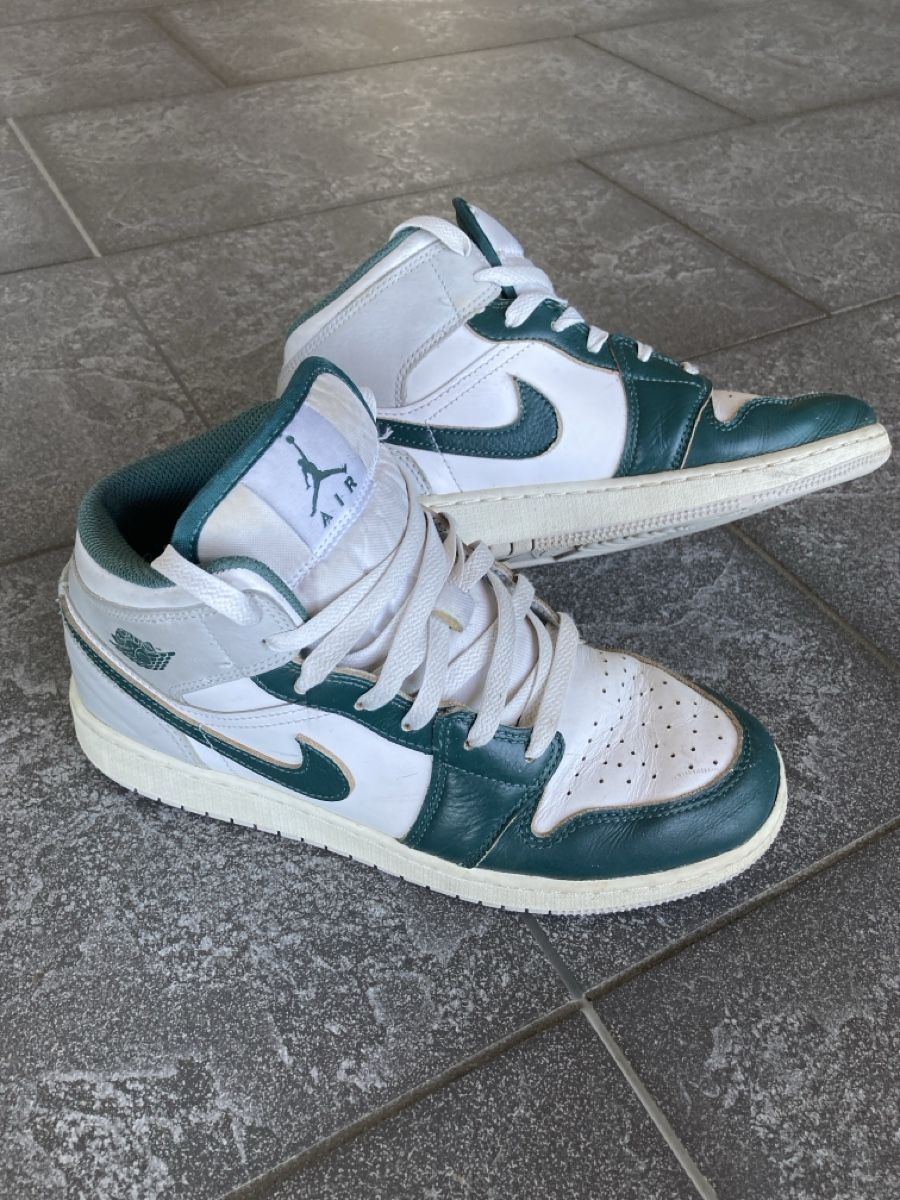 Nike Scarpe da uomo: Nike AIRJORDAN Grösse 40 – Usato da Arboldswil venduto da Schlou