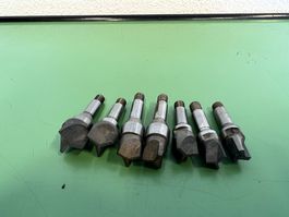 Tasseaux portes-outils B8