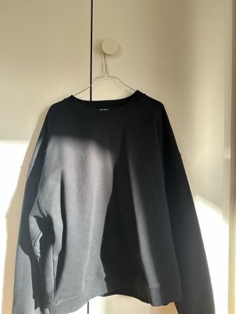 Unknown London Crewneck