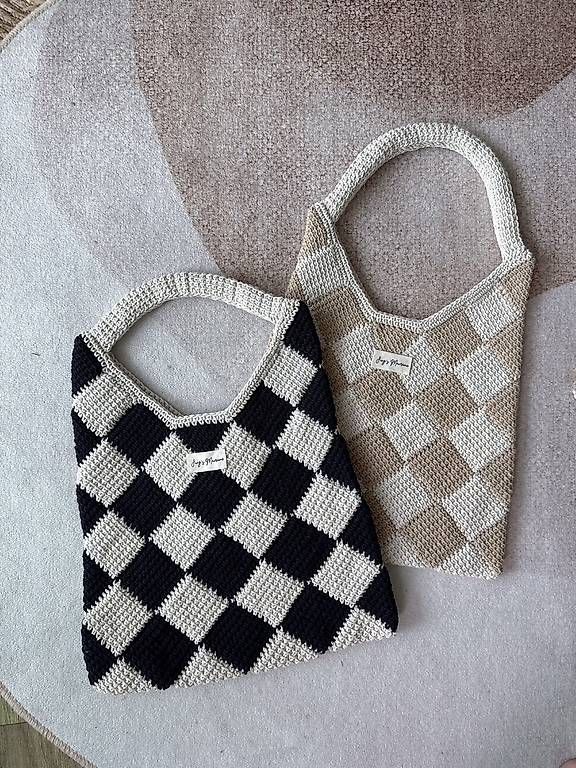 Sacs: Crocheted Bag Black White Checkered Pattern Handbag – Neuf avec emballage d'origine à Lossy par Jungs_Macrame 4
