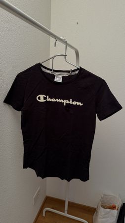 Schwarzes Champion T-Shirt, Grösse M