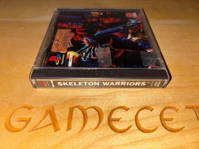 Sony Giochi: Skeleton Warriors Sony Playstation PS1 – Usato da Steinach venduto da Gamecet 3