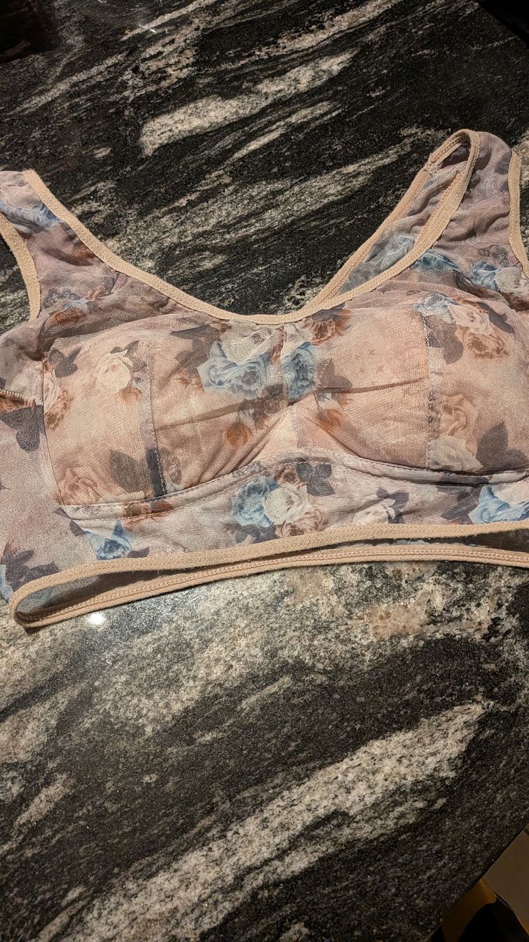 Sonstige Unterwäsche: bustier Set Gr M  – Neu (gemäss Beschreibung) aus Wattenwil von karinschaw 1