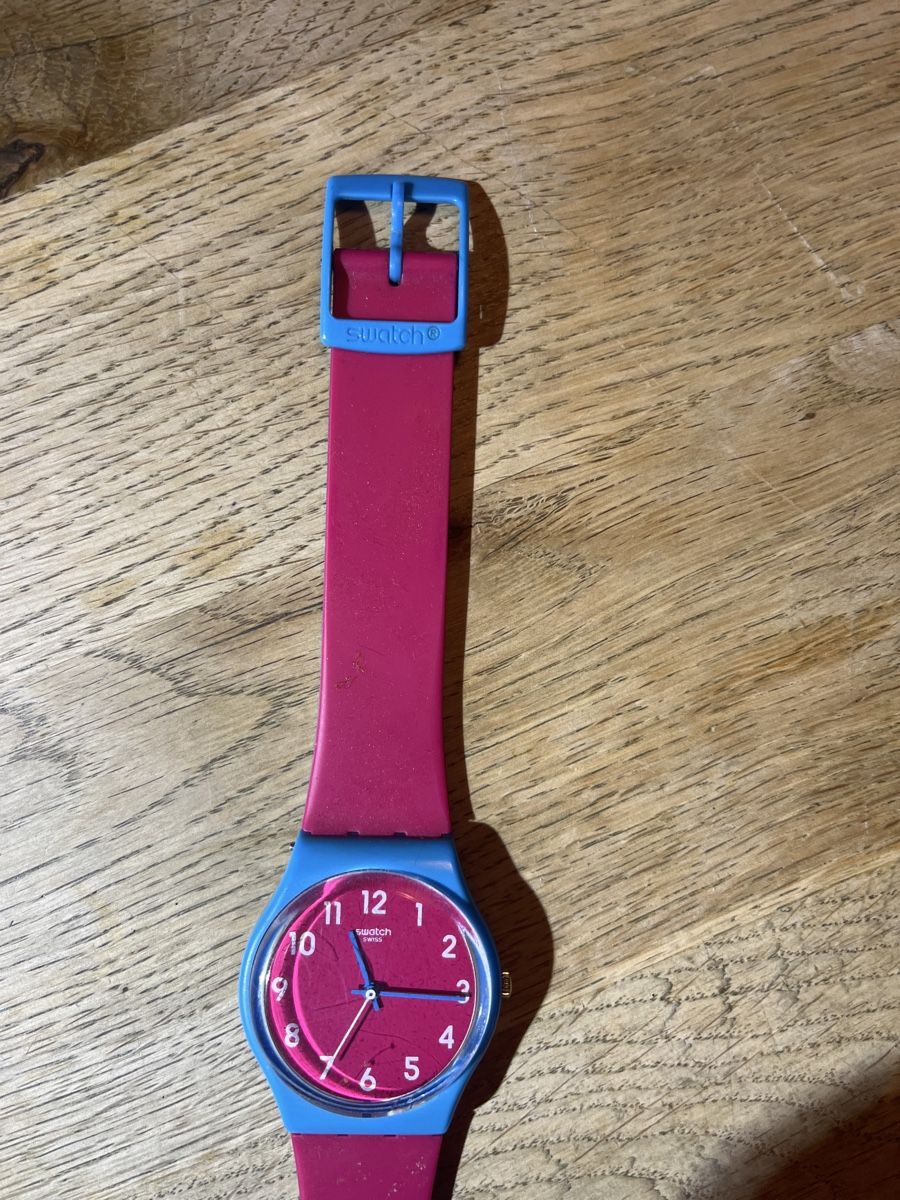 Swatch Montres: Swatch - pink-türkis – D'occasion à Horgen par James2002 2