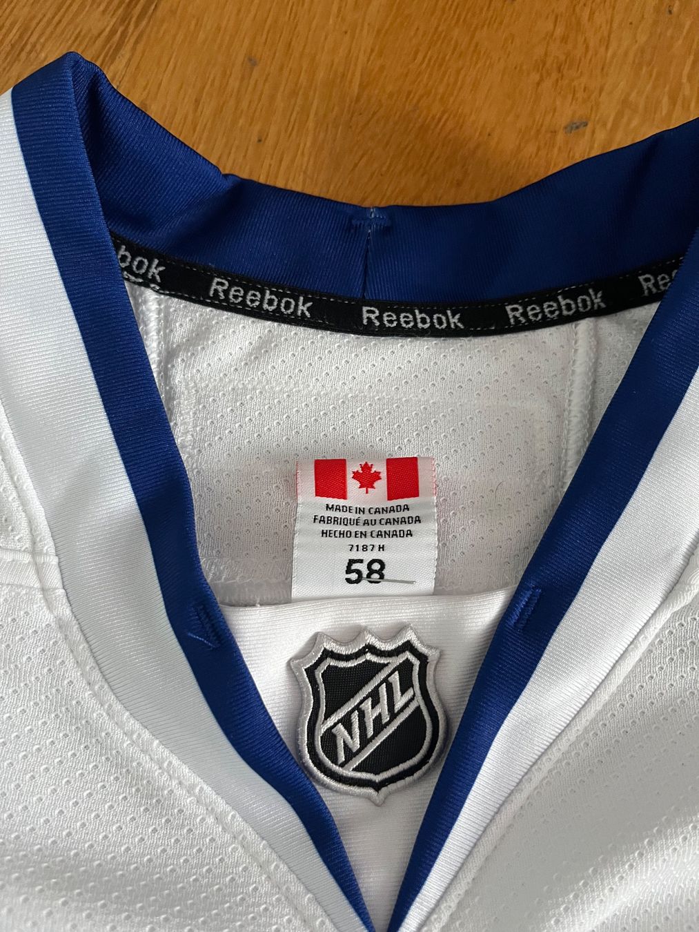 Gameworn Leibchen & Hosen: Vancouver Canucks game worn Bobby Sanguinetti – Gebraucht aus Bern von Myloulou 4
