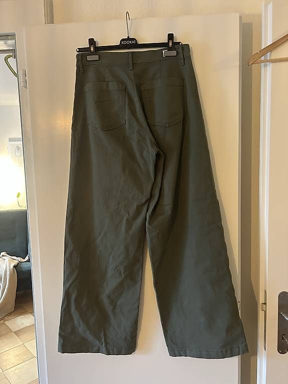 Jeans: Levis Jeans Olivegrün Gr. 29 – Gebraucht aus Zürich von car_php8 2