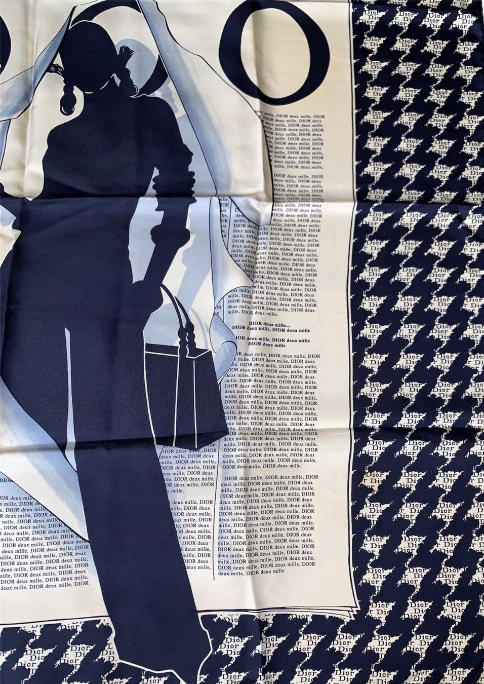 Dior Foulards, Tücher & Schals: Original Dior 2000 - Silk Foulard – Gebraucht aus Zürich von ilj_b22t 1