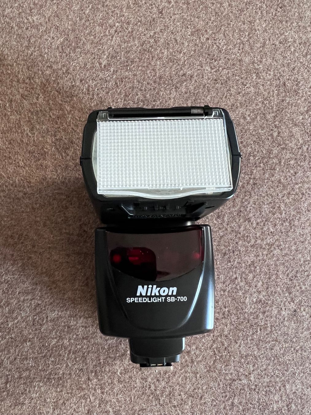 Flashs: Nikon Blitzlicht Speedlight SB-700 – D'occasion à Grüningen par pie_b8yx