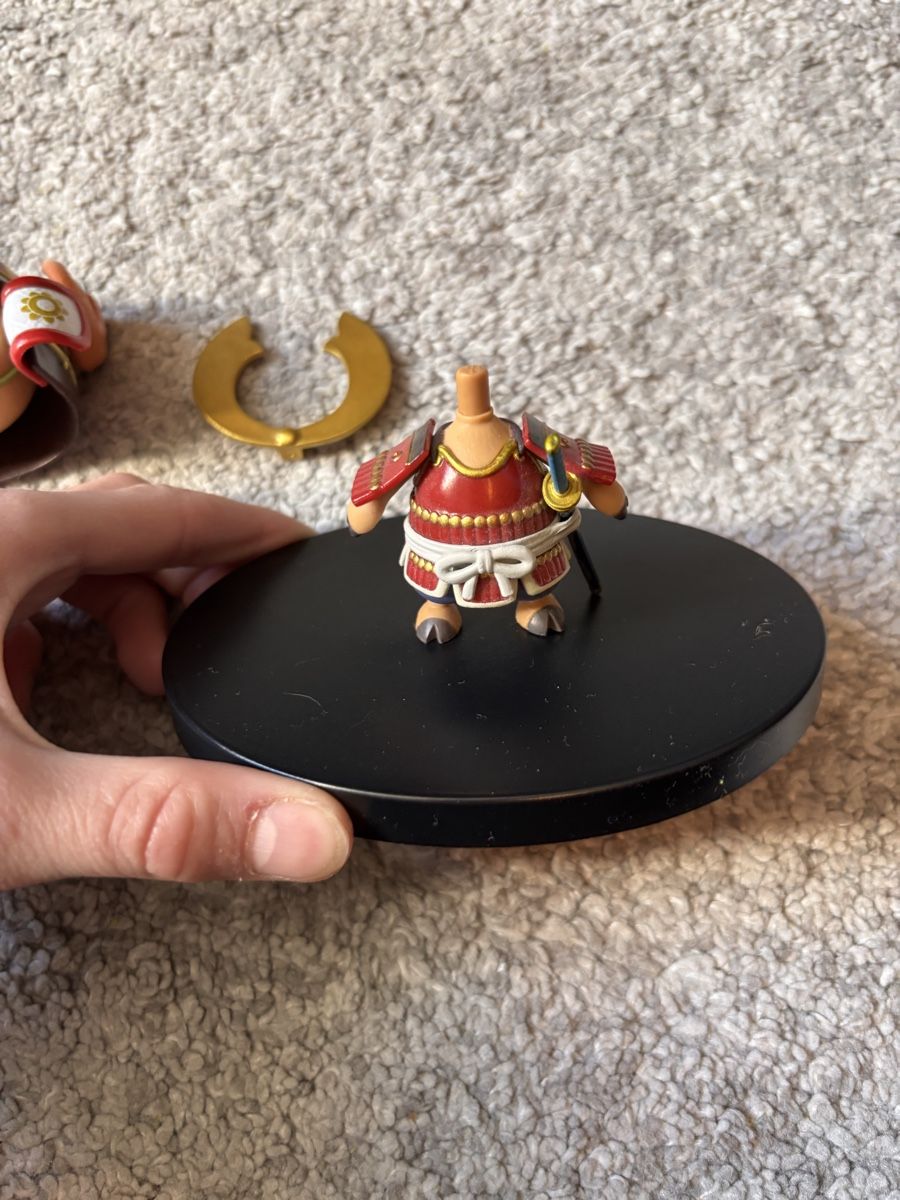 Giocattoli: One Piece - Tony Tony Chopper Samurai Armor Figure! – Nuovo (secondo la descrizione) da Ascona venduto da ElfieLove 2