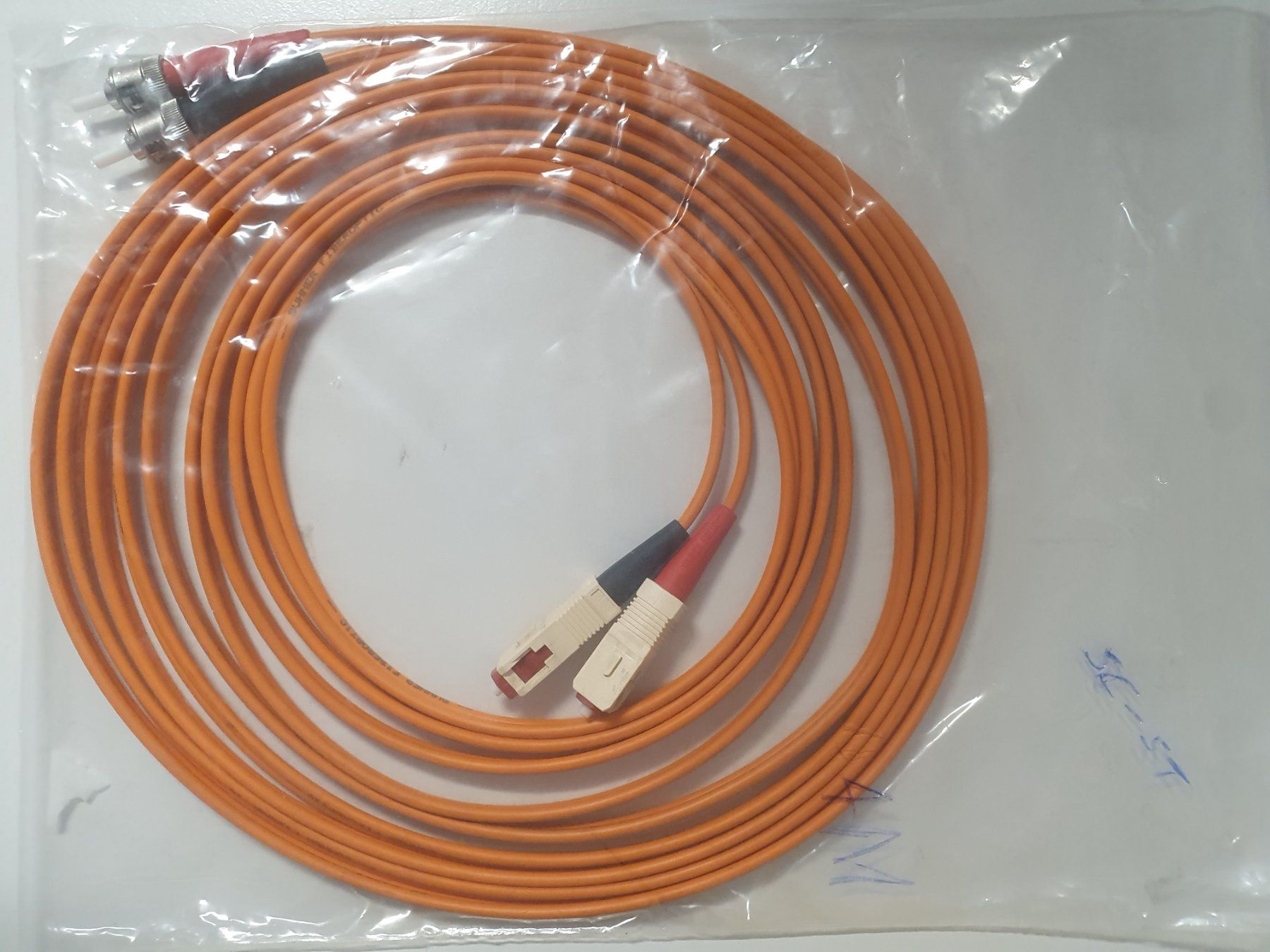 Cavi: LWL-Patchkabel Glasfaserkabel SC-ST SC - ST Duplex, 4 m 4m – Nuovo (secondo la descrizione) da Zürich venduto da Alibaba1234