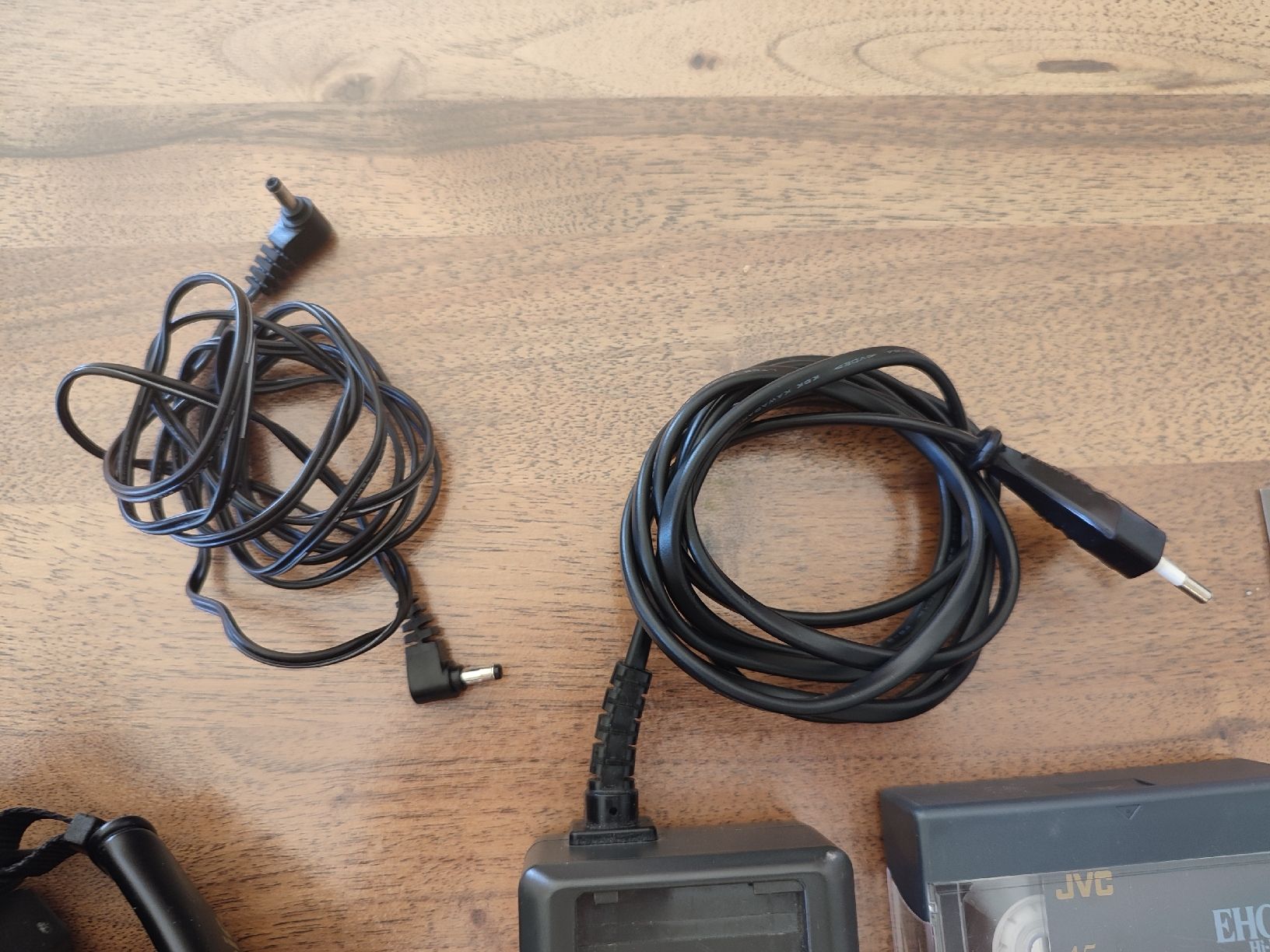 Panasonic Camcorder: Caméscope Panasonic NV-S7E – Gebraucht aus Bougy-Villars von Vogue 2