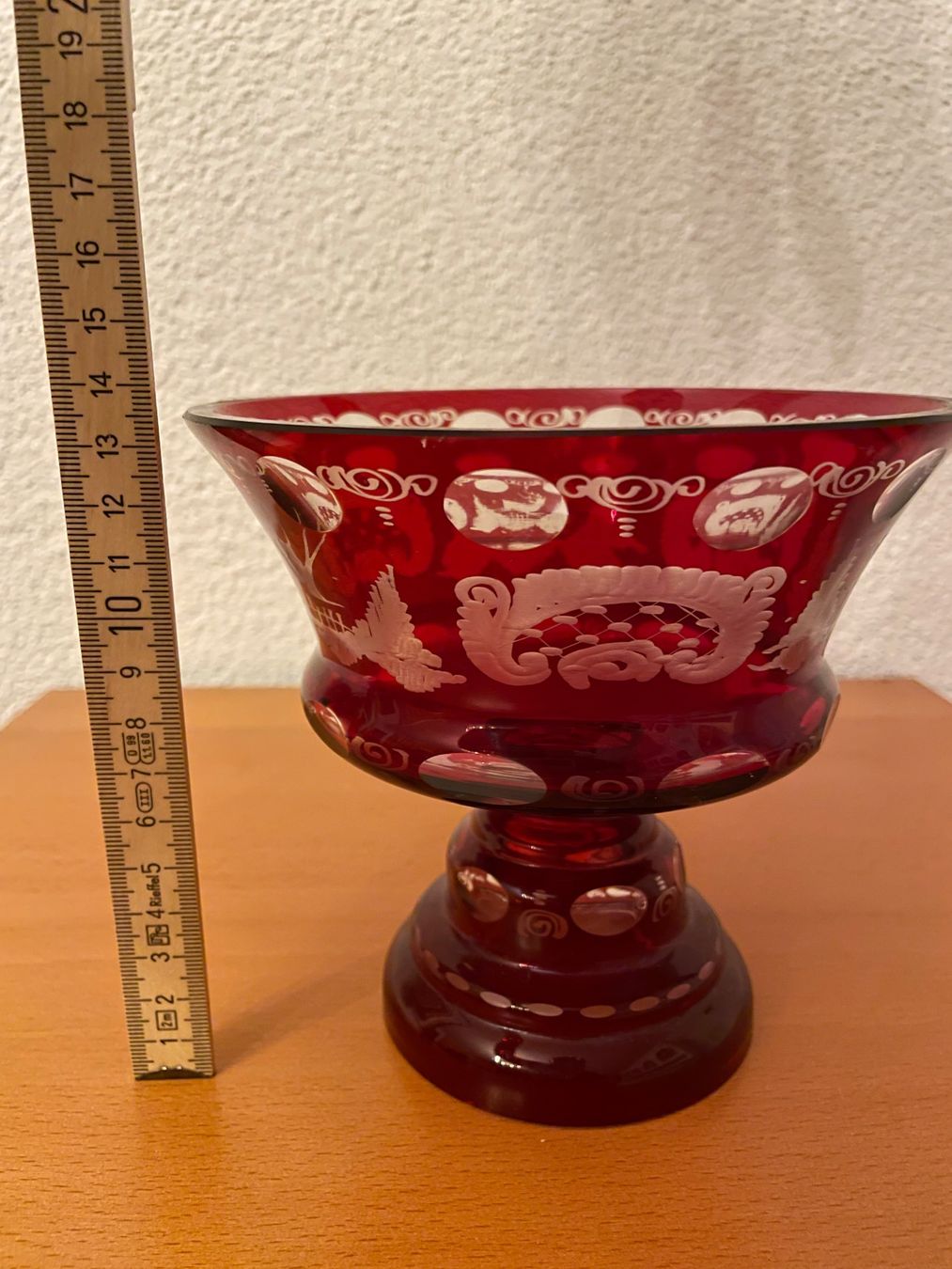 Ciotole: Rote Kristallglasschale mit Winterdekor – Usato da Schaffhausen venduto da Percilitor 3