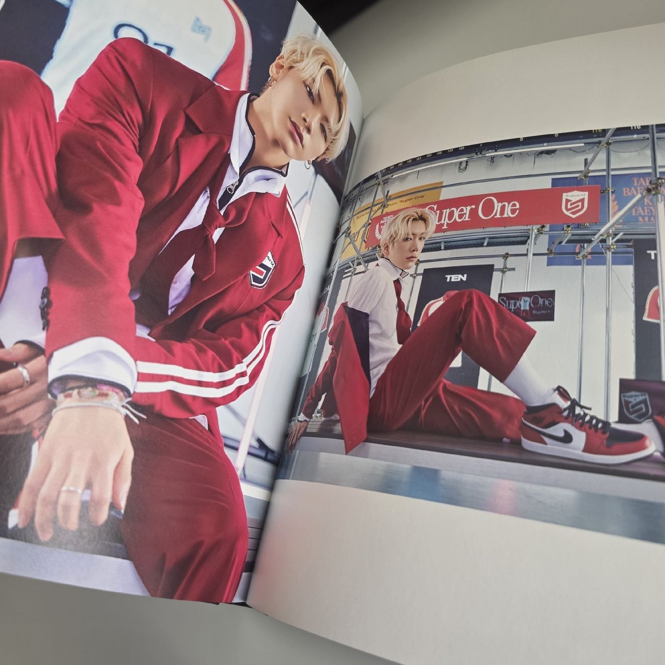 Libri: superman super one concept photobook – Usato da Vevey venduto da Shelovesyu._.u 3