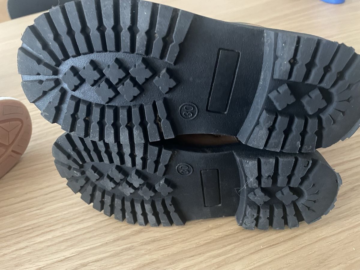 Scarpe per ragazzi: Wanderschuh Gr. 30 – Usato da Muttenz venduto da stockholm17 2