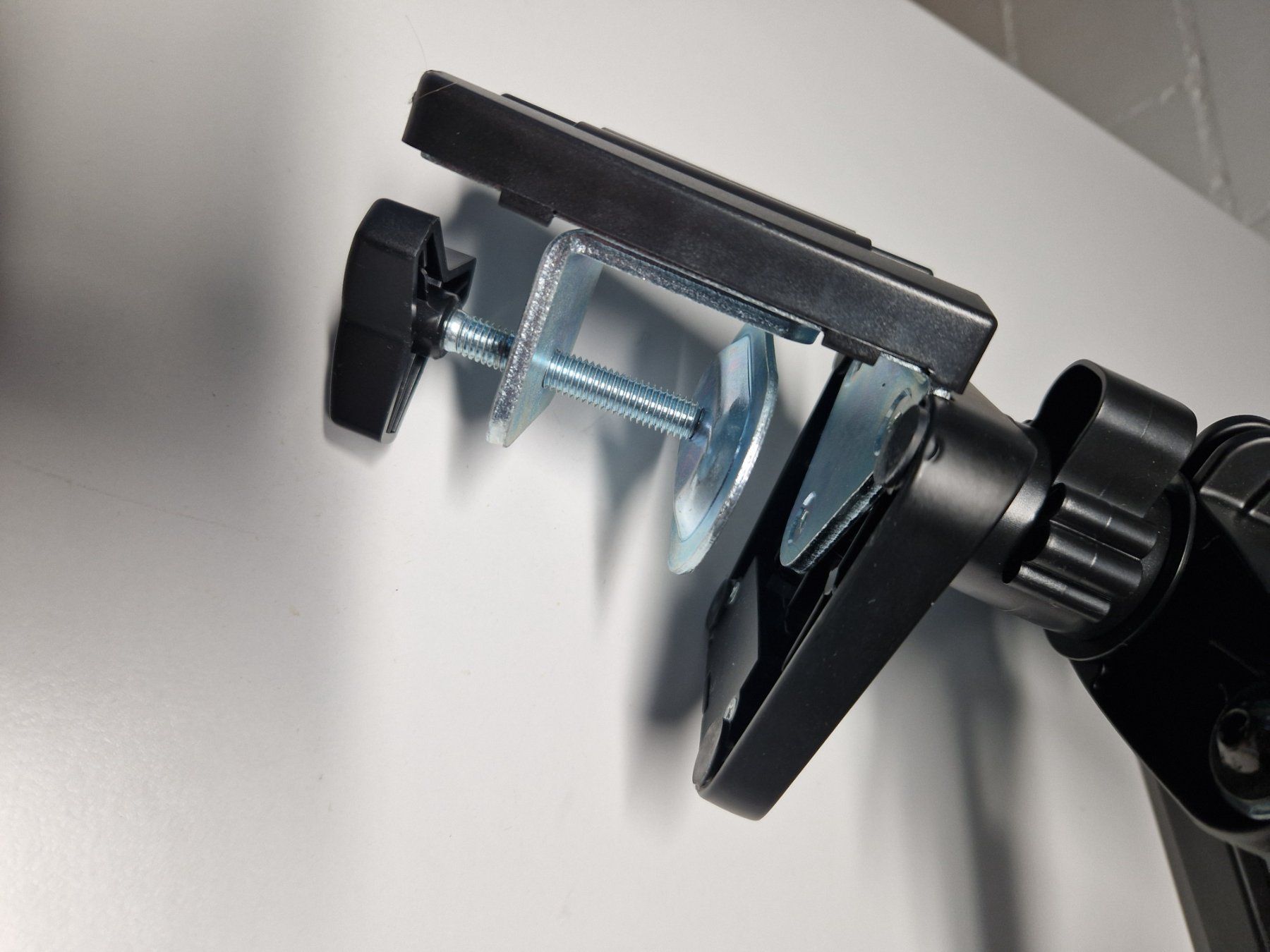 Hama Bildschirmhalterung: Monitorarm HAMA für 2 Monitore – Gebraucht aus Elsau von sato83 1