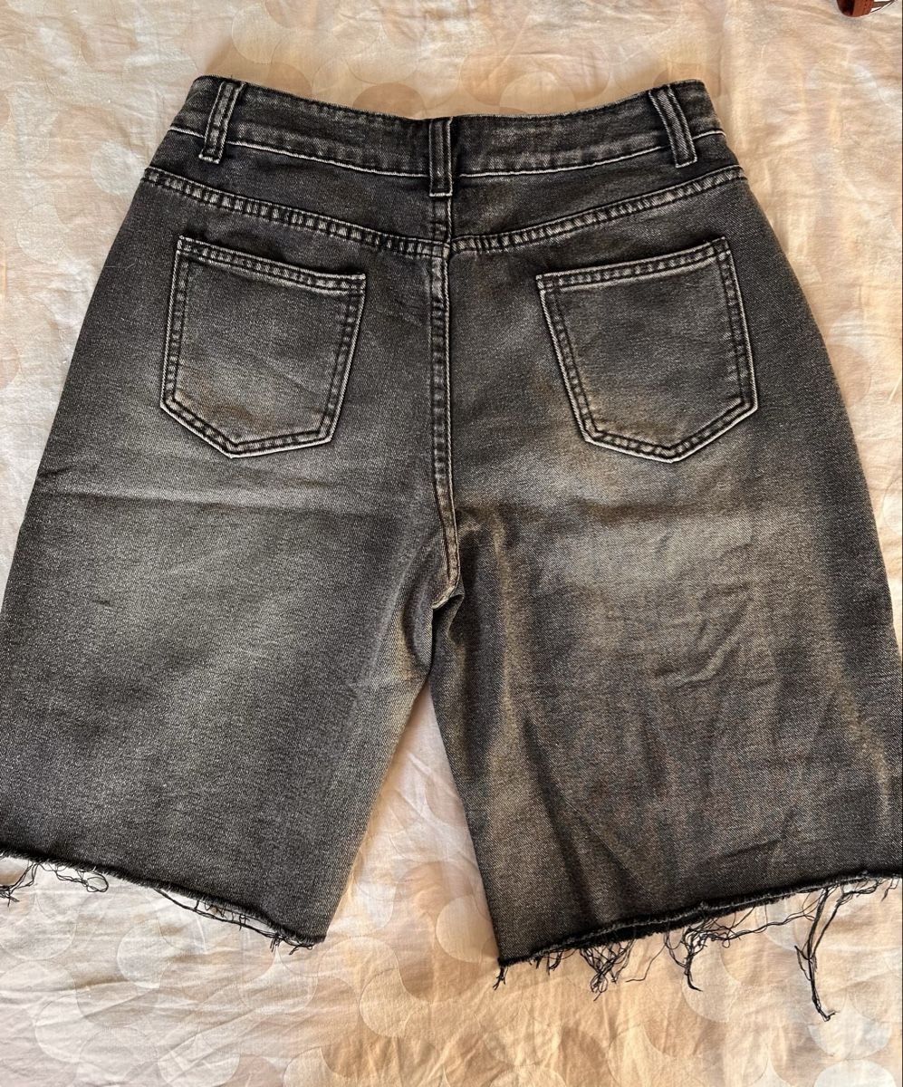 Jeans: Schwarze Jorts – Neu (gemäss Beschreibung) aus Bad Ragaz von ser_xc7t 1