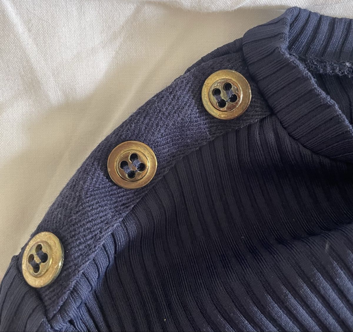 Zara T-Shirts: T-Shirt von Zara – Gebraucht aus Horw von Spi8992 2