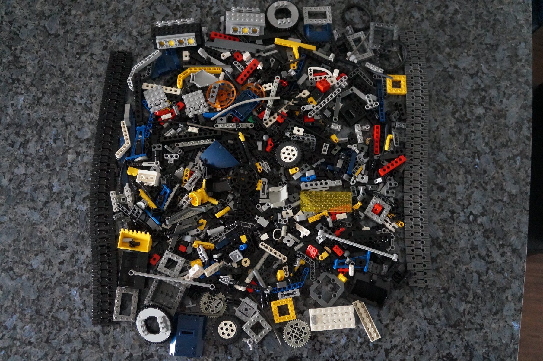 Lego Giocattoli: Lego Technic Lot – Usato da bronschhofen venduto da blackpearl01