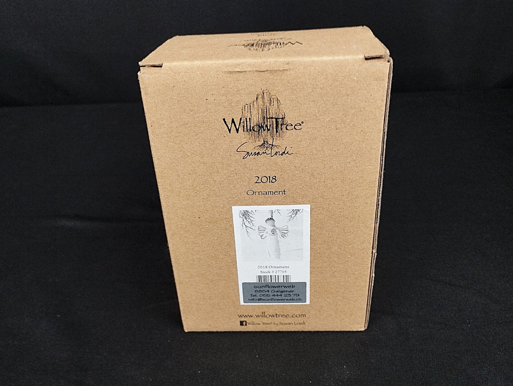 Willow Tree Figurines: DEMDACO Willow Tree Figur "Ornament 2018" – D'occasion à Schübelbach par Restwert_Schubelbach 6
