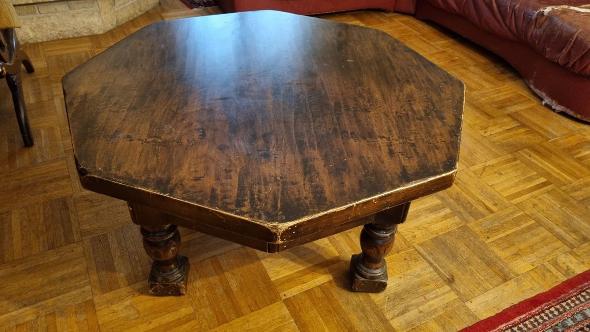 Tische: Achteckiger Massivholz Couchtisch – Gebraucht aus Wohlen AG von Baboom 2
