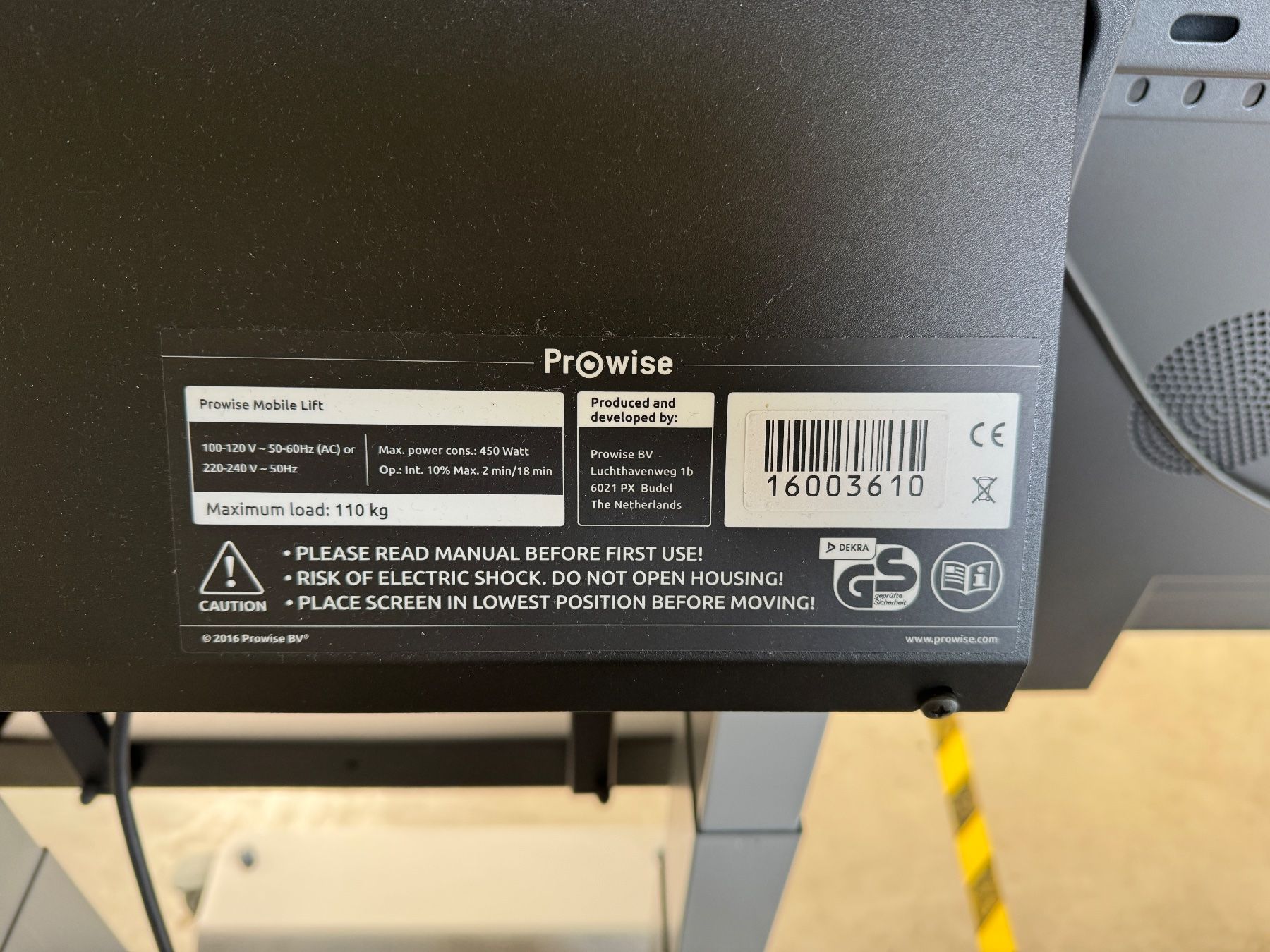 Ecrans: Prowise 85" Touchscreen mit Mobile Lift – D'occasion à Beringen par Palmberg 3