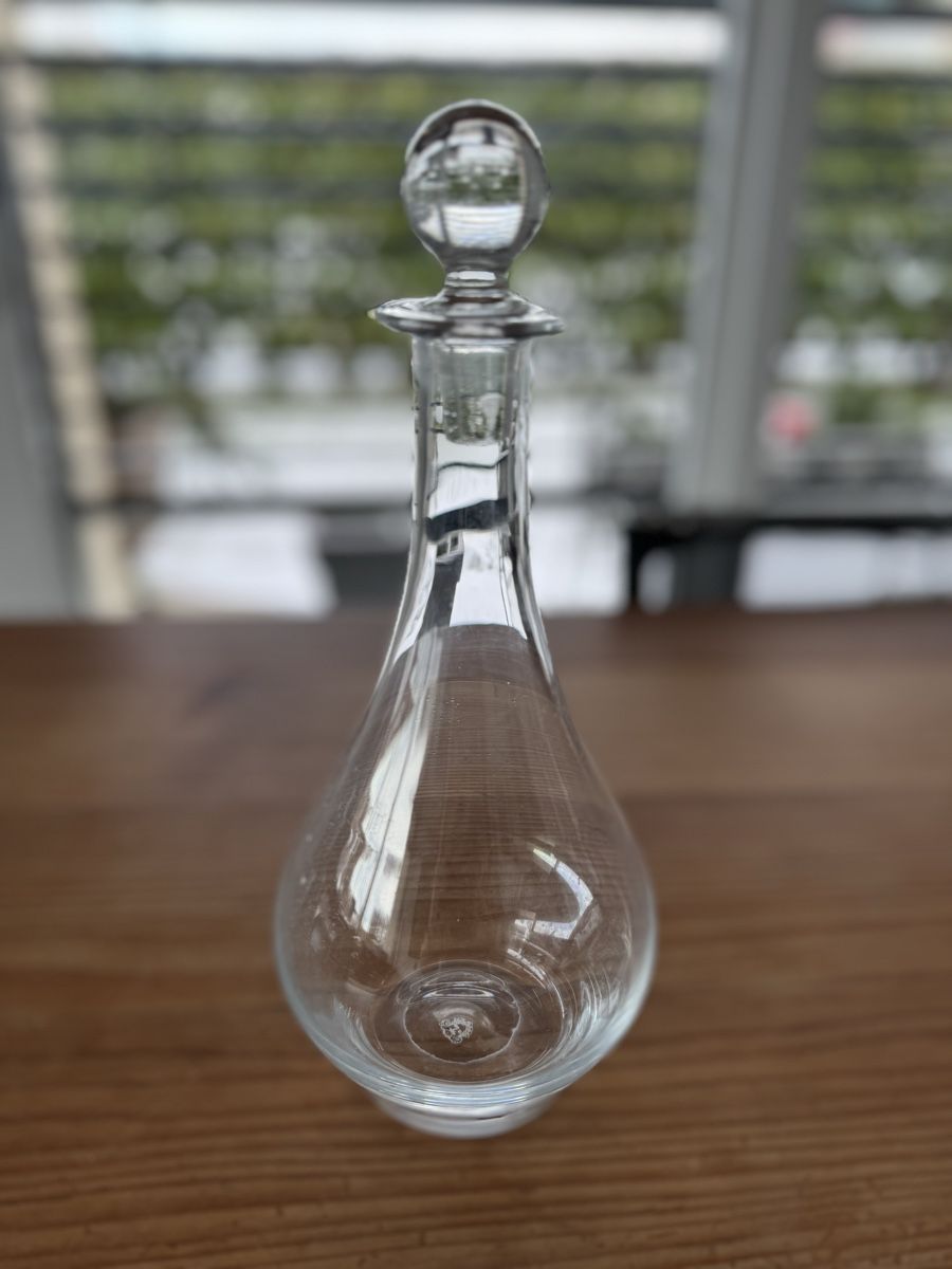 Caraffe: Dekantierer/Karaffe aus Glas, ca. 30cm hoch – Usato da Lanzenhäusern venduto da Galaa