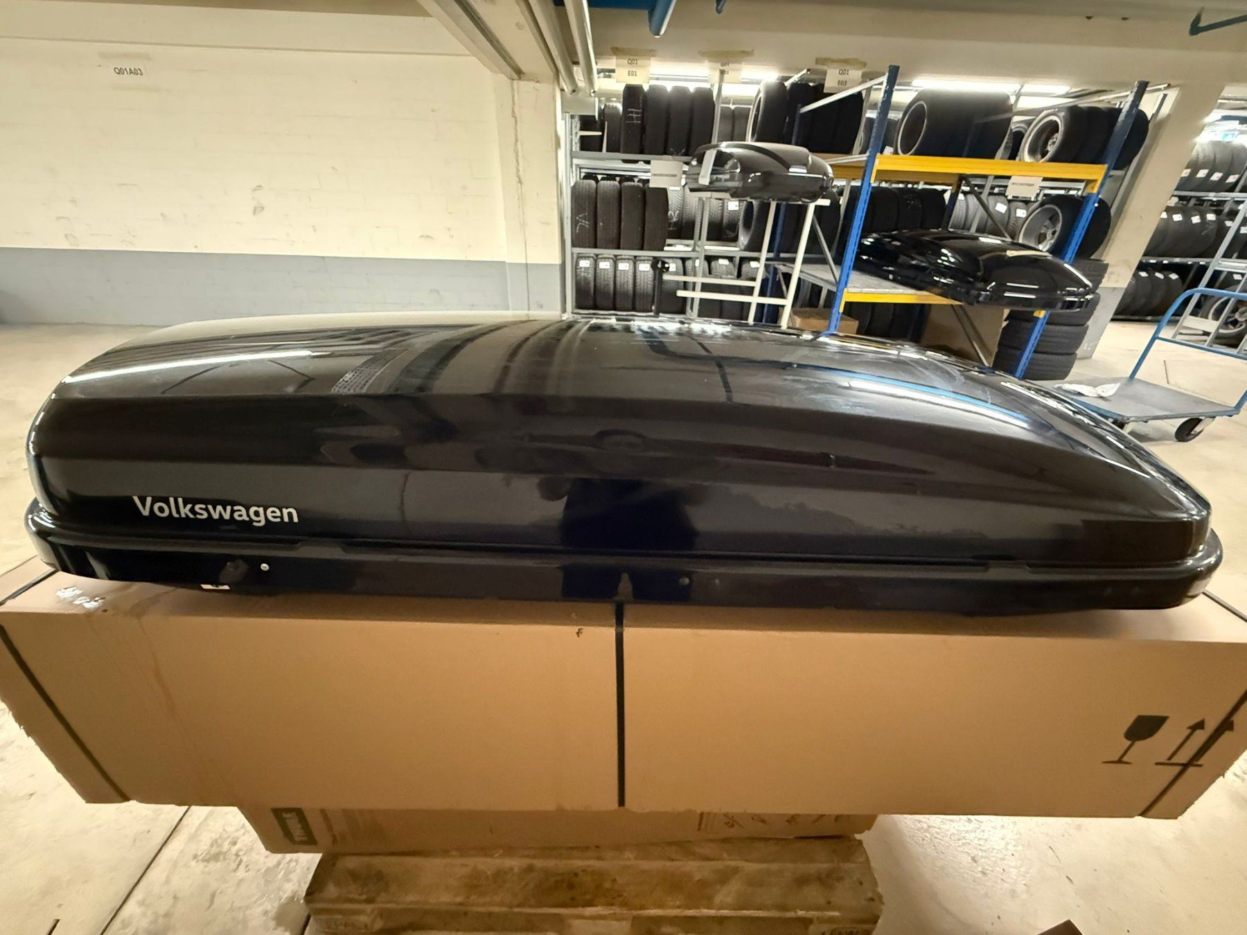Dachboxen: VOLKSWAGEN DACHBOX 340 L – Gebraucht aus Brügg BE von AMAG_Biel 2