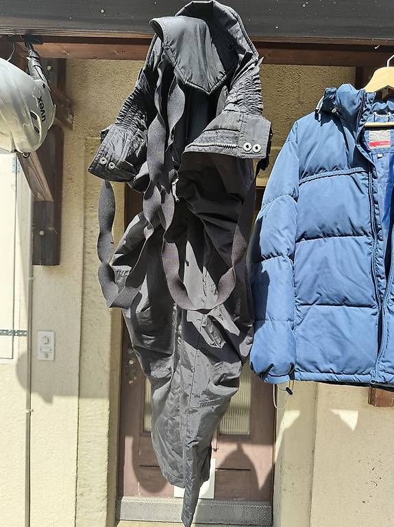 Lotti di vestiti: Winterkleider – Usato da Schinznach Dorf venduto da HaRibOo_xD 2