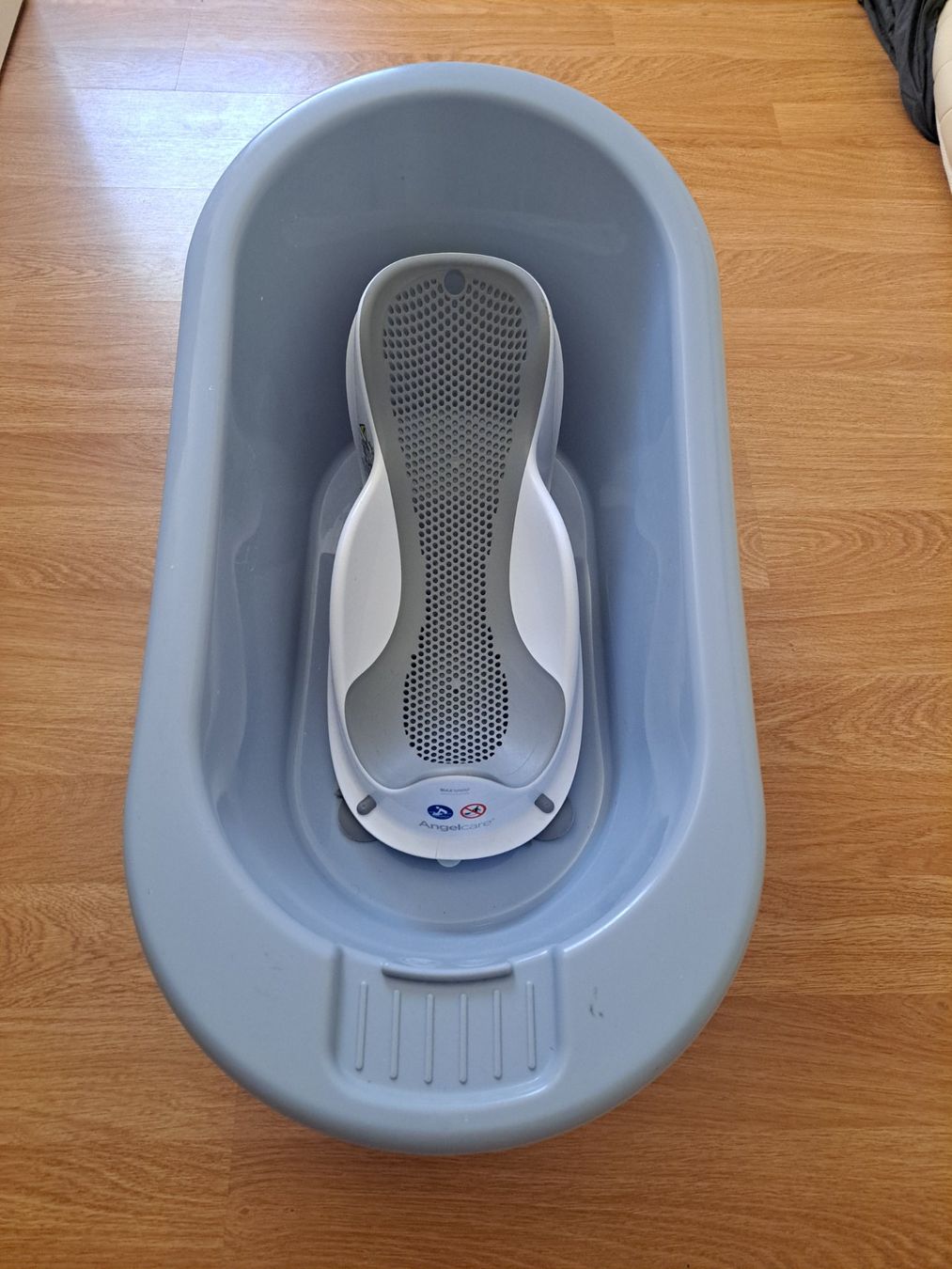Tout pour le bain: Babybadewanne – D'occasion à Pontresina par poc