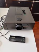 Diaprojektor u. Videorecorder der 90-iger Jahre