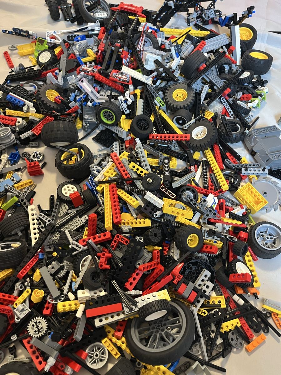 Lego Giocattoli: Lego Technic Kiste & div Pläne – Usato da Brislach venduto da Gispa 2
