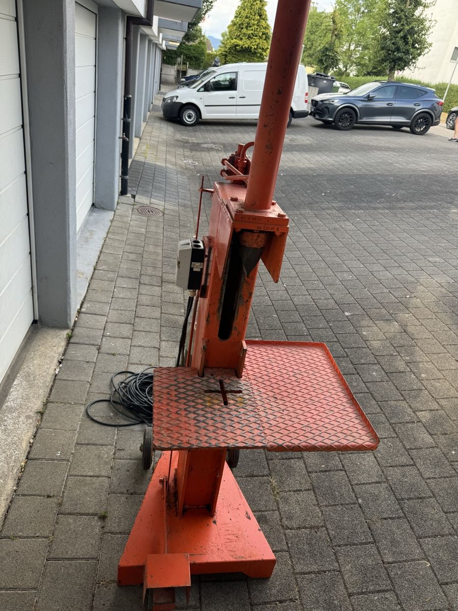 Tutte le macchine: Holzspalter guter Zustand – Usato da Möhlin venduto da mic_k7rm 3