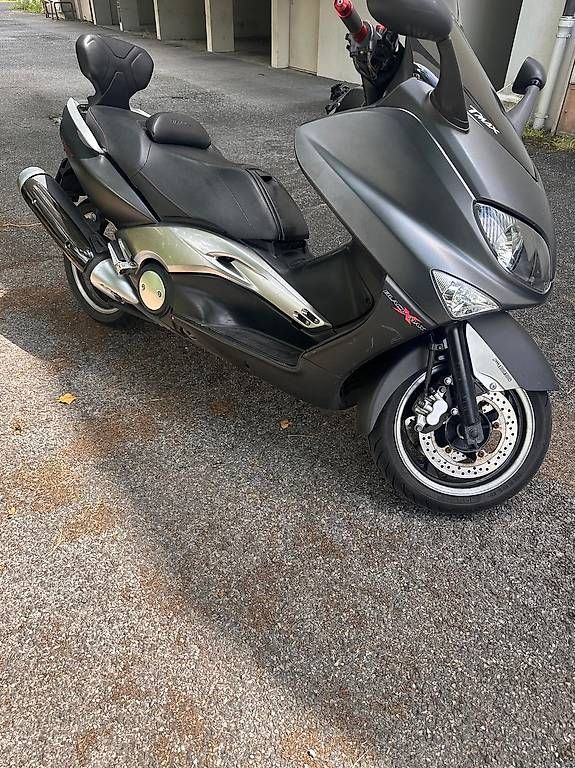 Scooter: T-max 500 black max ABS – Usato da Genève venduto da med_5mkt 3