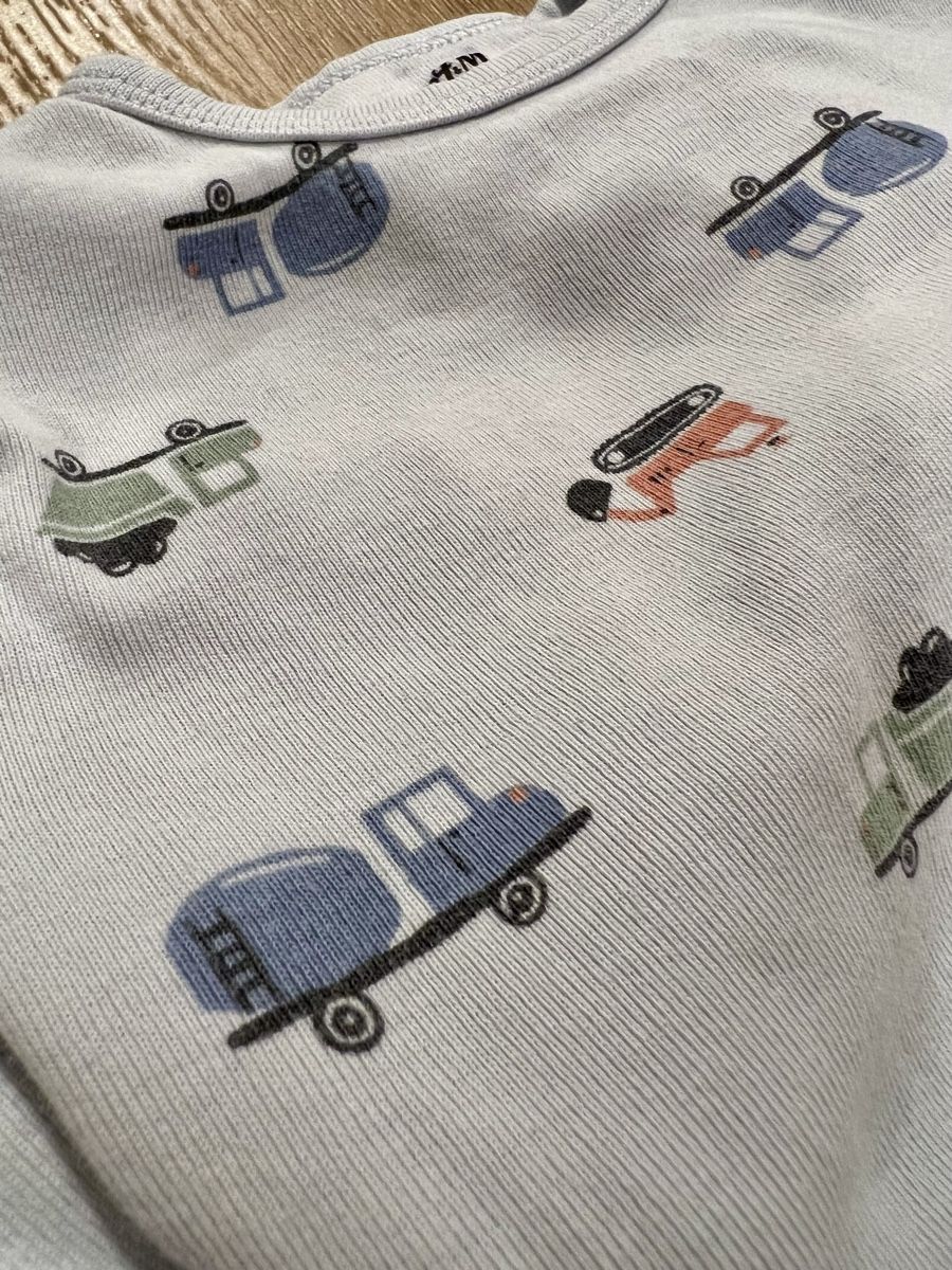 H&M Lotti & Set di vestiti: H&M Babybodys, Größe 86, 3er-Pack – Usato da Zürich venduto da GOJ_fr6c 5